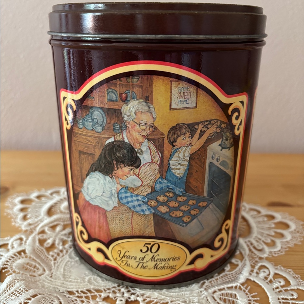 Nestle’ Toll House Cookie Tin 50th year Commemorative
